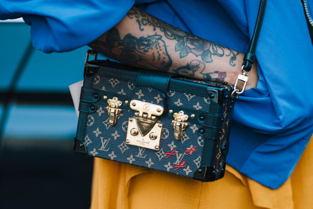 5 กระเป๋า Louis Vuitton รุ่นยอดนิยมที่น่าลงทุน!